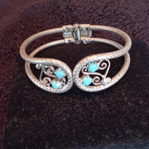 Vintage Silver Tone /Turquoise 6.5" Bracelet - Picture 5 of 5